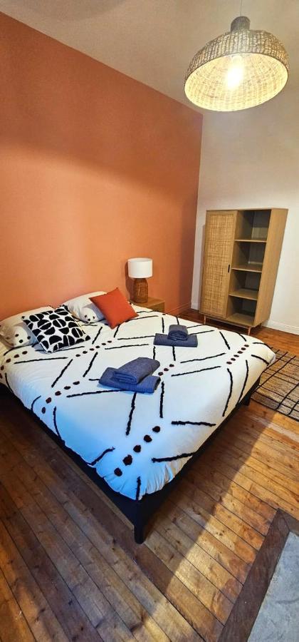 Apartament Aux Clefs Des Sacres - Le Barbatre Reims Zewnętrze zdjęcie